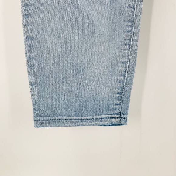 Gap Mid Rise Skinny Jeans Light Wash Size 31 Tall - Picture 6 of 8